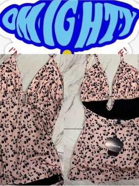 New!! OMIGHTY🍒 Cherry Halter Tank 💕